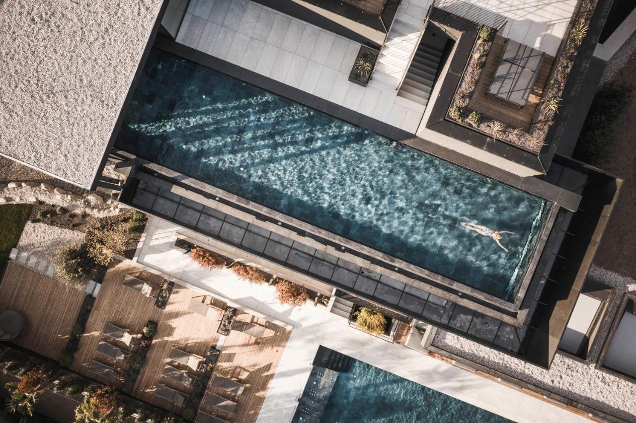 Somvita Suites Tirolo Ngoại thất bức ảnh