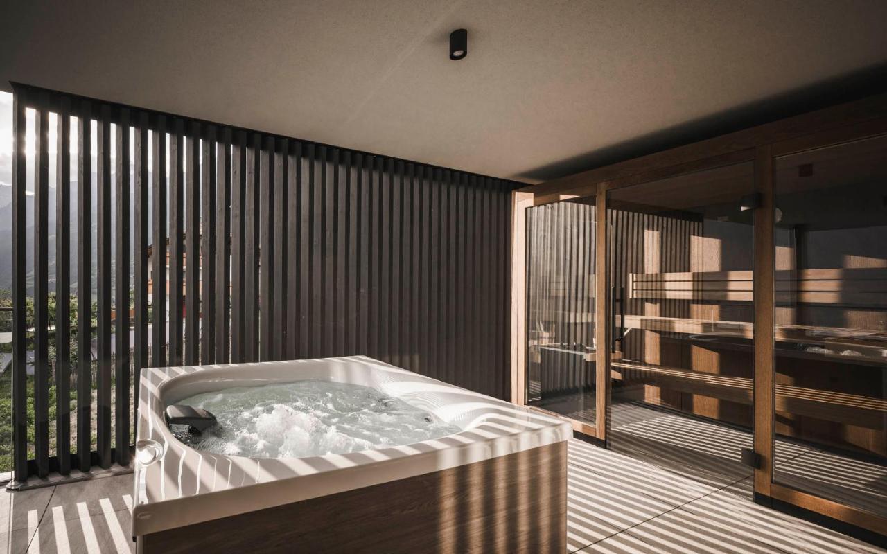 Somvita Suites Tirolo Ngoại thất bức ảnh