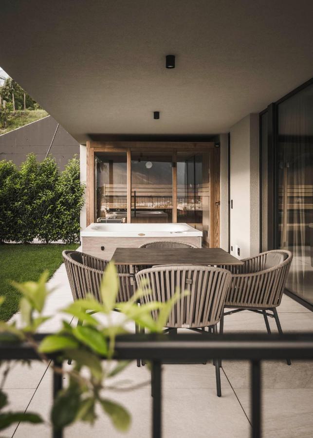 Somvita Suites Tirolo Ngoại thất bức ảnh