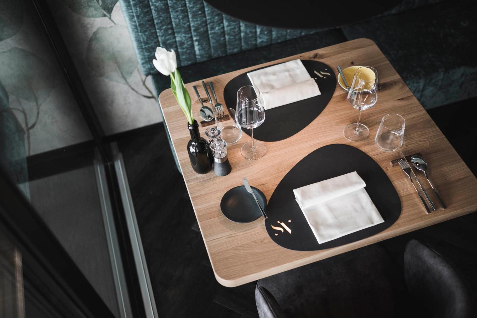 Somvita Suites Tirolo Ngoại thất bức ảnh